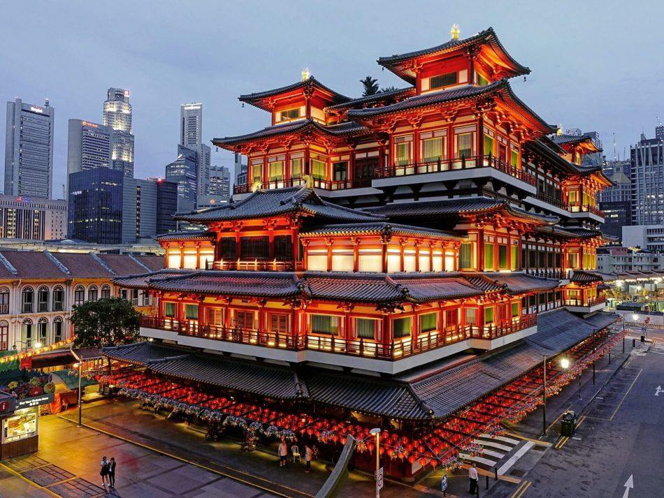 Singapur. Mały kraj, wielkie miasto, ogromny sukces - Wojażer